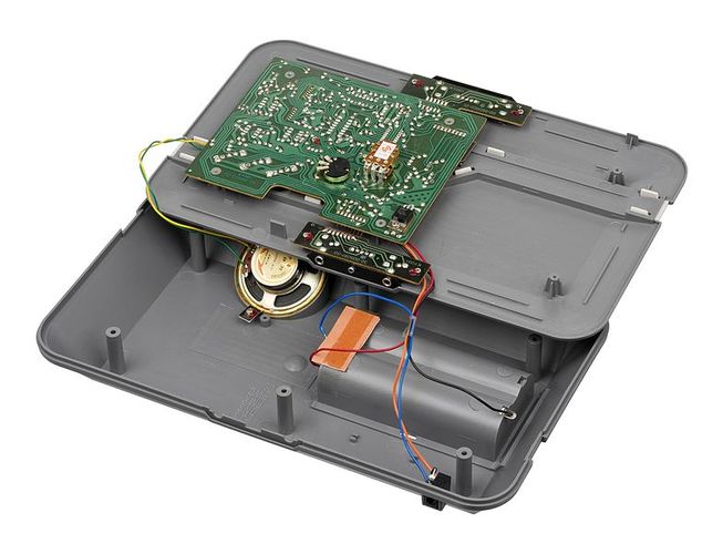 Worlds of Wonder Action Max Game Medium