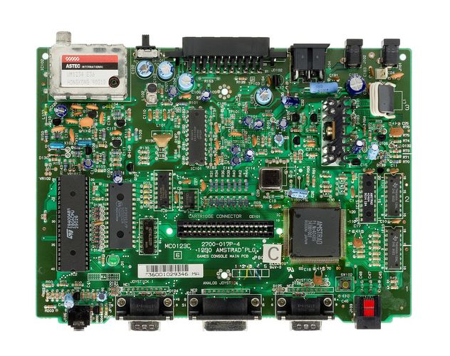 Amstrad GX4000 Motherboard Flat Top
