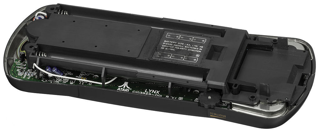 Atari Lynx Inside Bottom