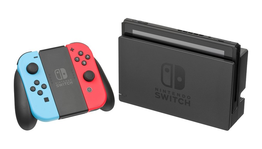 Nintendo Switch Console Docked wJoyConRB Nintendo Switch Console Docked wJoyConRB