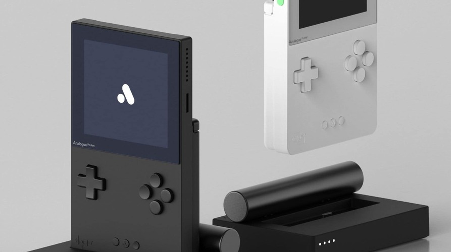 analogue pocket black and white