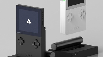 analogue pocket black and white